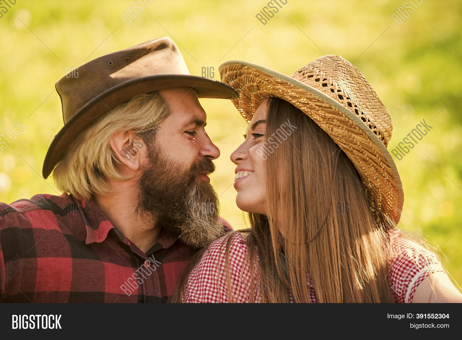 Niodate: A New Generation of Online Internet Dating